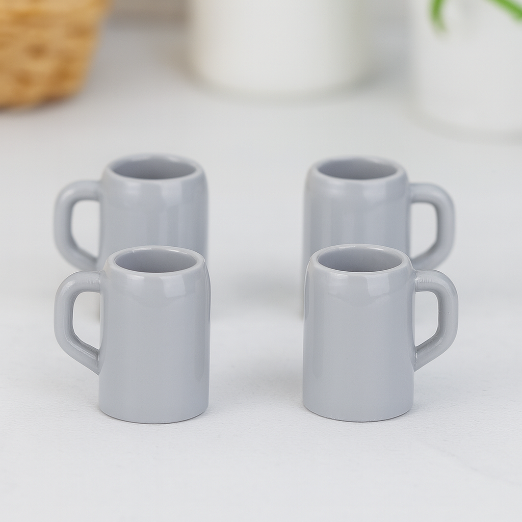 Miniatur Maßkrug 1,7 cm – 4 Bierkrüge aus Kunststoff für Wichtel Deko