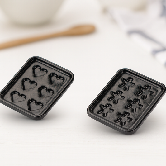 Miniatur Backform-Set Herz und Lebkuchenmann, schwarz, 2-teilig, 4 cm, Wichtel Zubehör