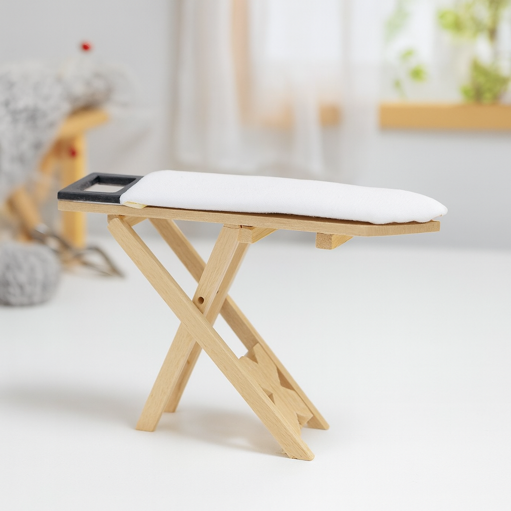 Miniatur Bügelbrett aus Holz, ca. 9,8 cm – Wichtel Zubehör fürs Wichtelhaus