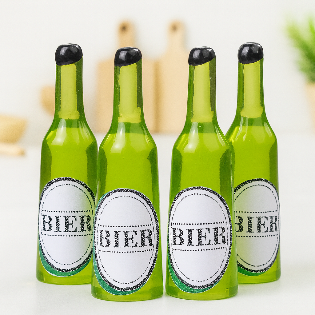 Miniatur Bierflasche grün, 3,5 cm, 4er-Set – Wichtel Zubehör & Partydeko