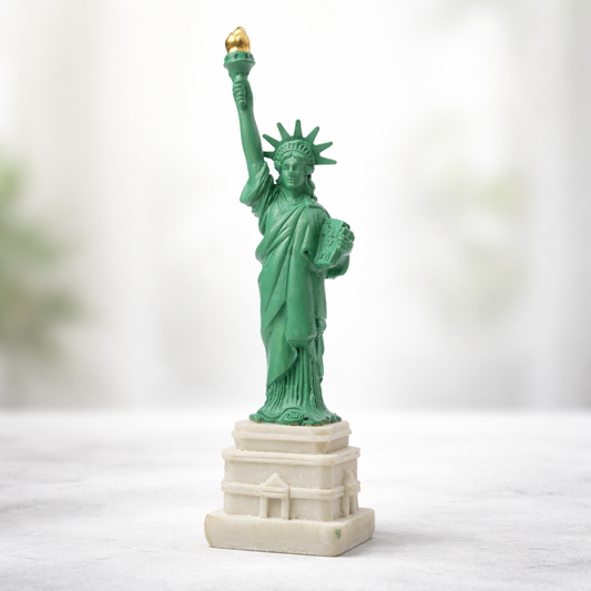 Freiheitsstatue Miniatur New York aus Polyresin 11cm Dekofigur für Reisen Urlaub Diorama Modellbau Puppenhaus Geldgeschenk Zubehör