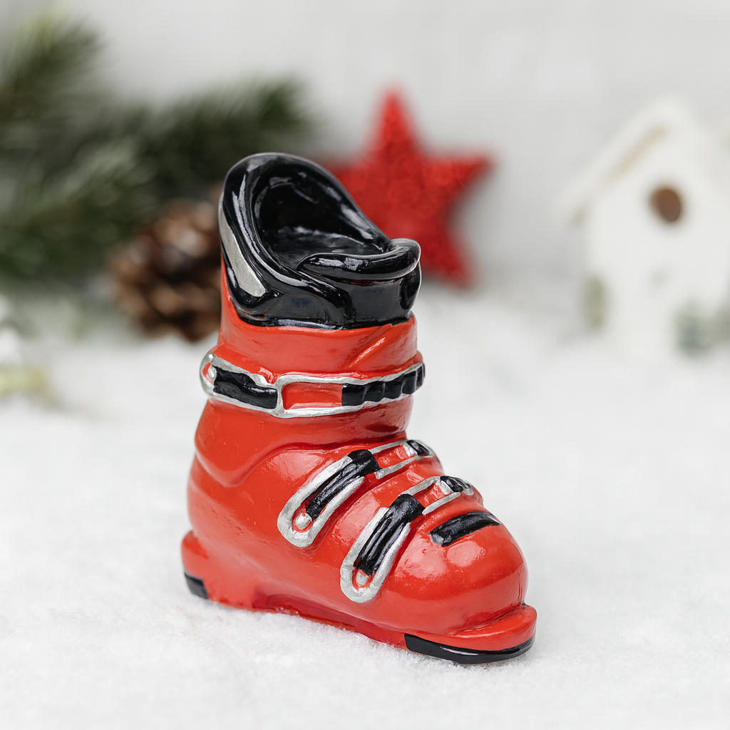 Miniatur Skistiefel rot 4cm aus Polyresin für Skifahren Wintersport Berge Diorama Modellbau Geldgeschenk Zubehör